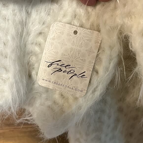 Free People Wool Blend Cropped Sweater Size XL Pullover Boho Soft Feminine - Picture 13 of 15